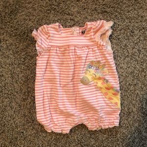 Baby giraffe romper